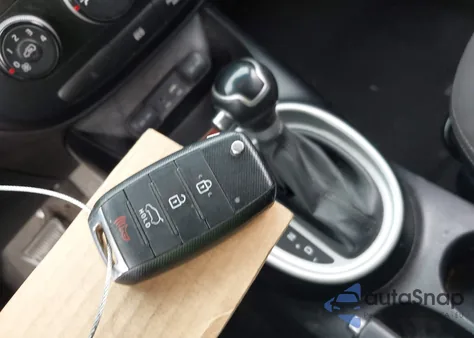 2016 Kia Soul from USA, damaged, VIN KNDJN2A26G7335492